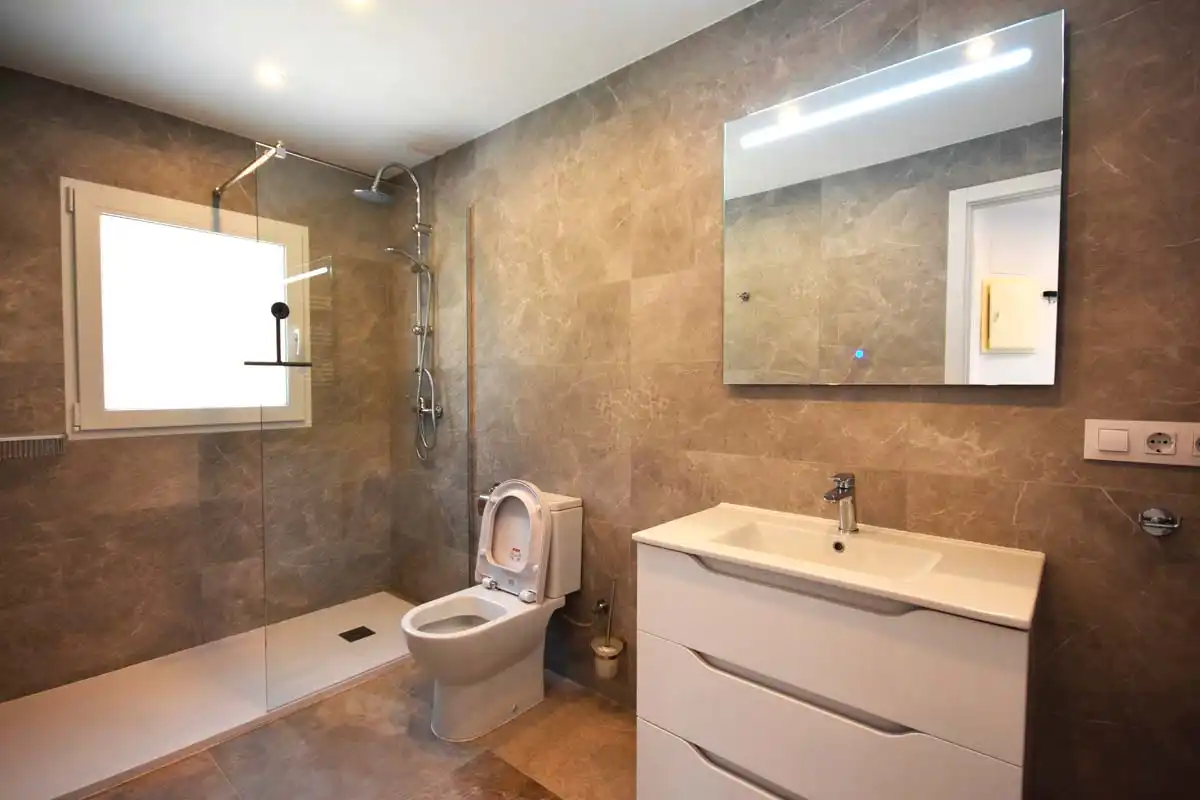 Baño de Casa o chalet en venta en Calpe / Calp con Aire acondicionado, Jardín privado y Terraza