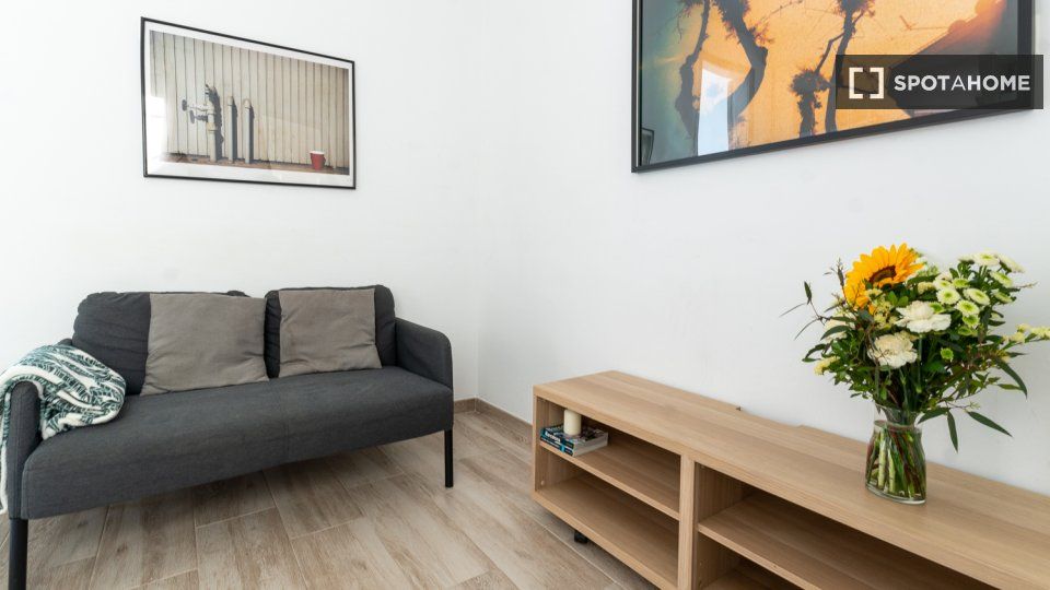 Living room of Flat to rent in  Barcelona Capital  with Air Conditioner, Heating and Furnished