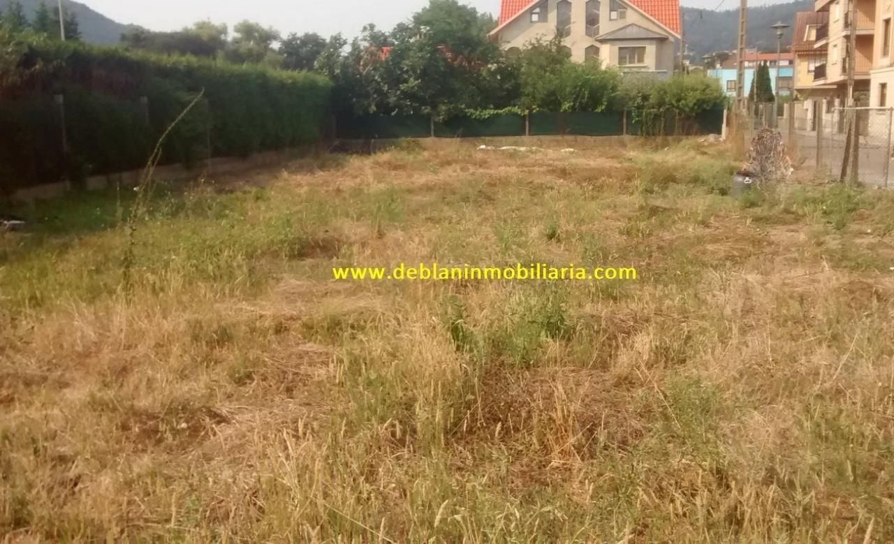 Residencial en venta en Cangas 