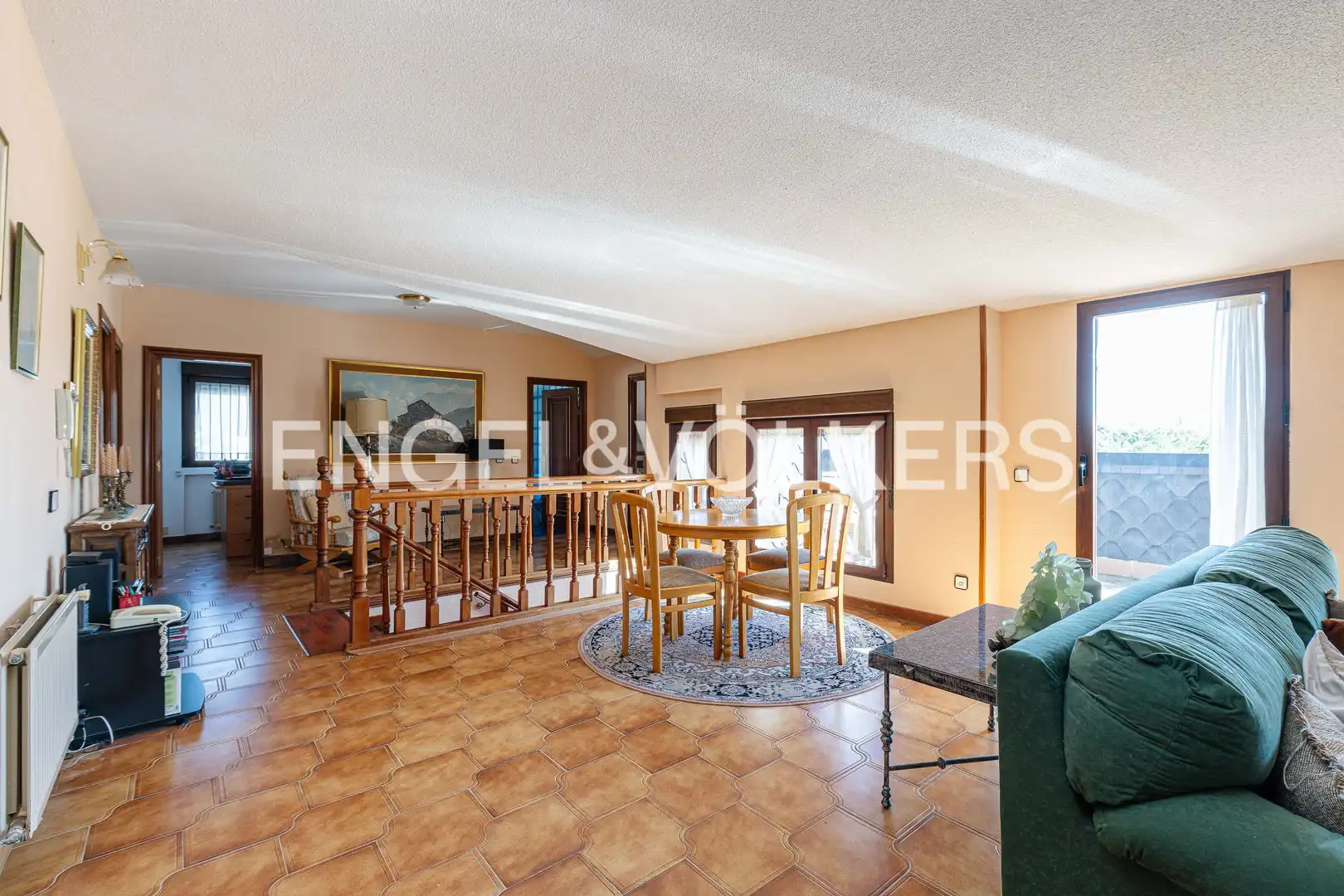 Comedor de Casa o chalet en venta en Torrelodones con Calefacción, Jardín privado y Terraza