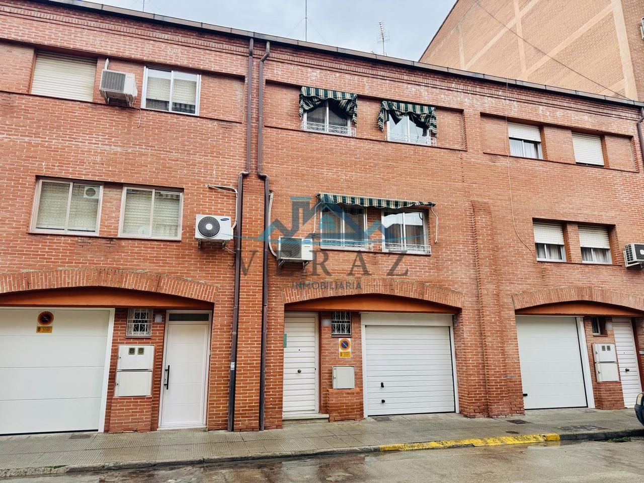 Exterior view of House or chalet for sale in Talavera de la Reina  with Air Conditioner, Heating and Private garden