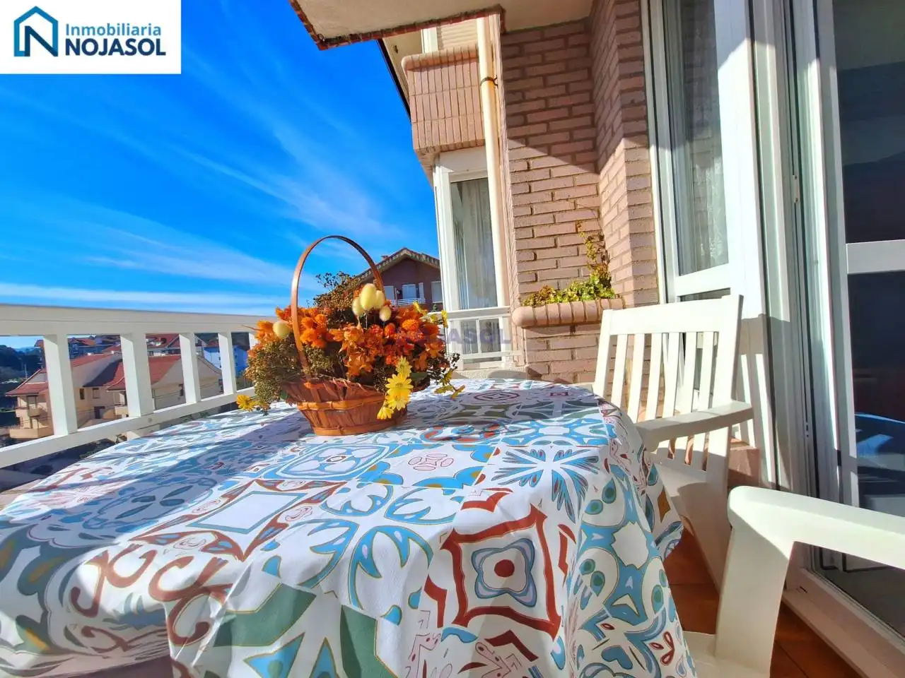 Terraza de Piso de alquiler en Noja con Terraza y Amueblado