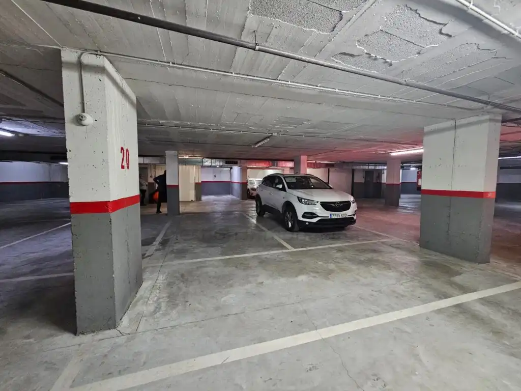 Parking of Duplexes for sale in Sort