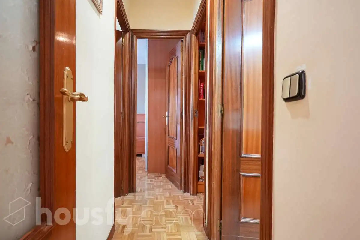 Flat for sale in Móstoles  with Air Conditioner, Heating and Terrace