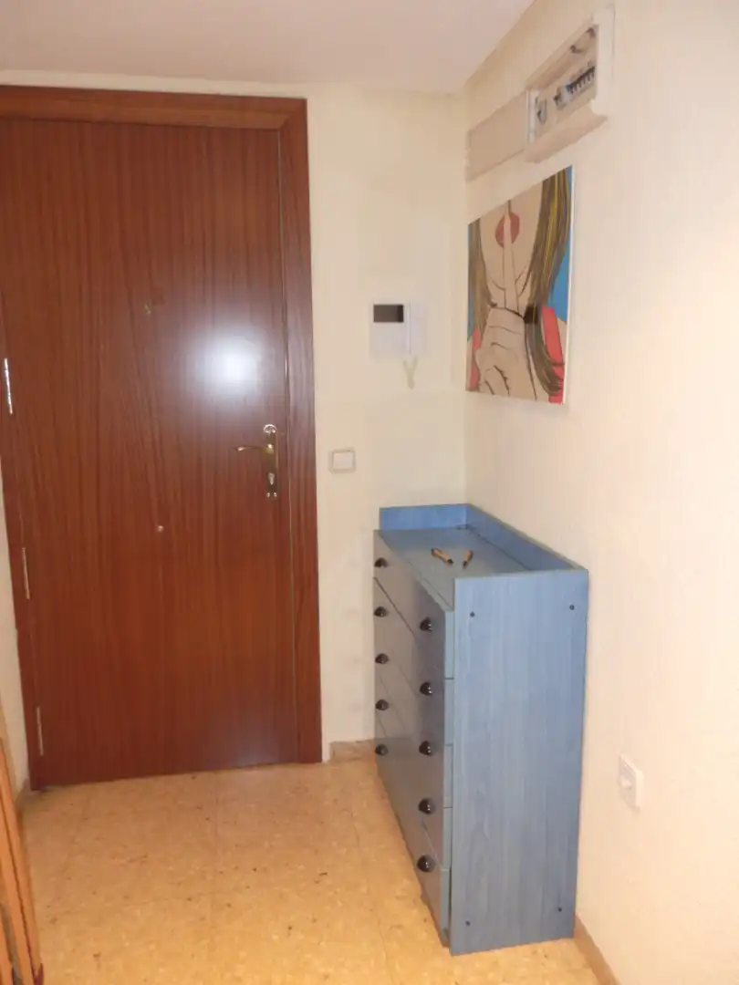Habitación de Piso de alquiler en Valencia con Aire acondicionado, Amueblado y Horno