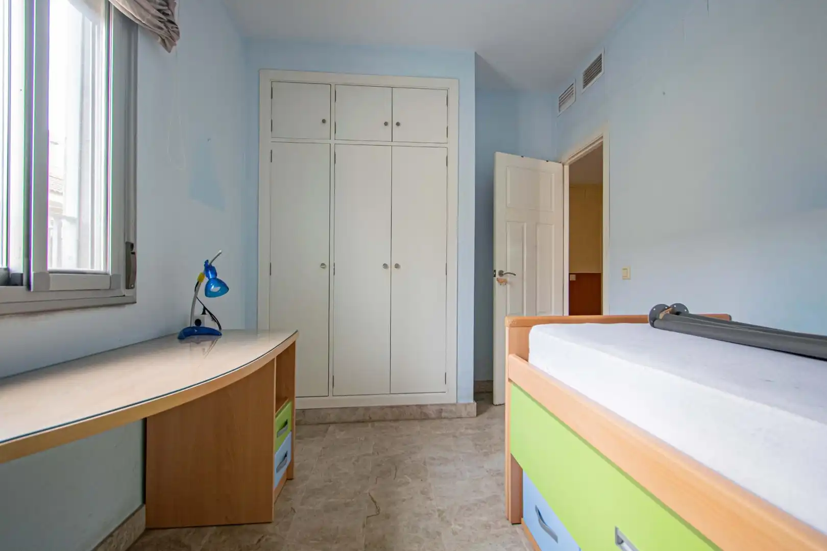 Bedroom of Detached homes for sale in Sevilla  with Air Conditioner, Heating and Private garden