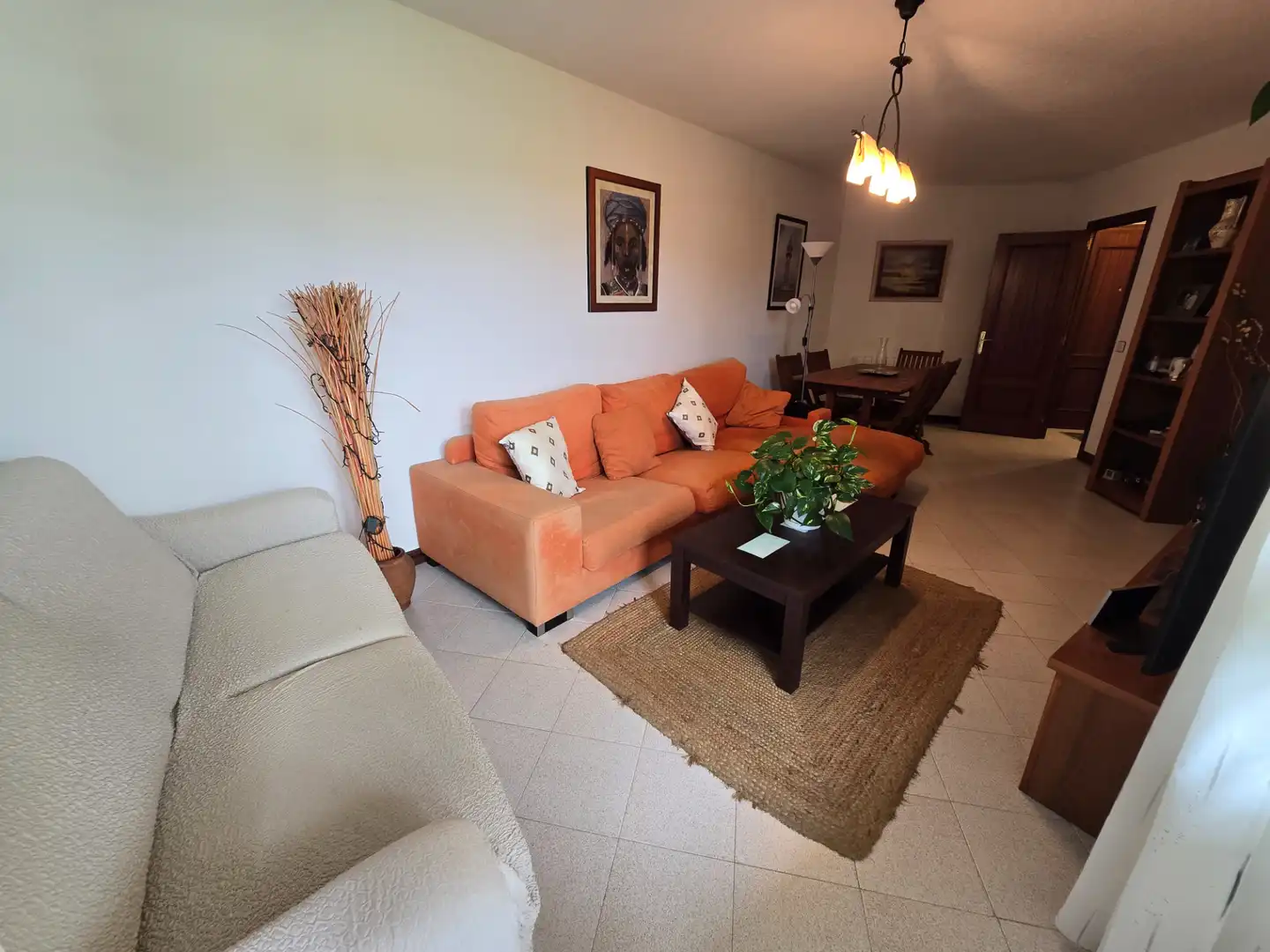 Sala de estar de Piso en venta en Bareyo con Calefacción, Terraza y Amueblado