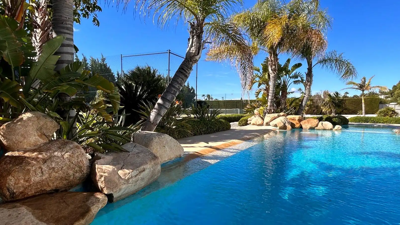 Swimming pool of Houses for sale in Jávea / Xàbia  with Air Conditioner, Heating and Private garden