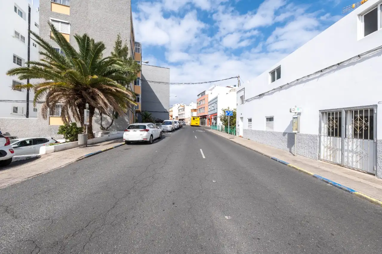 Vista exterior de Pis en venda en Las Palmas de Gran Canaria