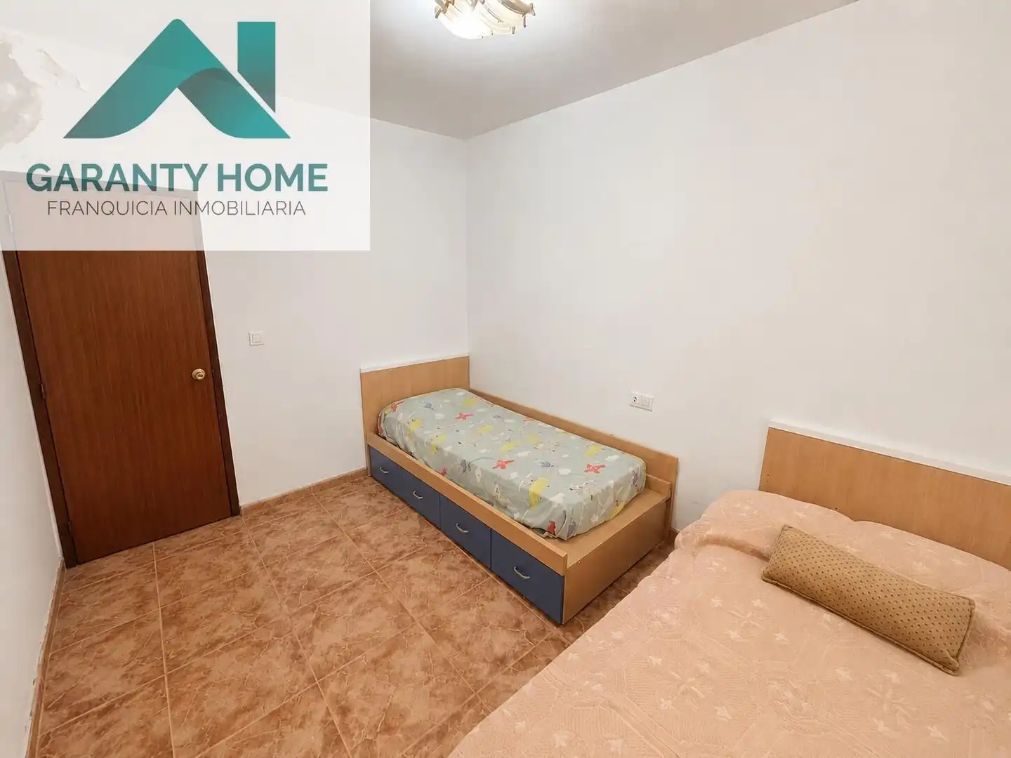 Casa o chalet en venta en Martos con Jardín privado, Trastero y Piscina