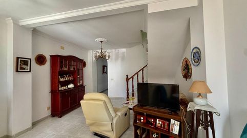 Foto 4 de Casa o xalet en venda a Lora del Río, Sevilla