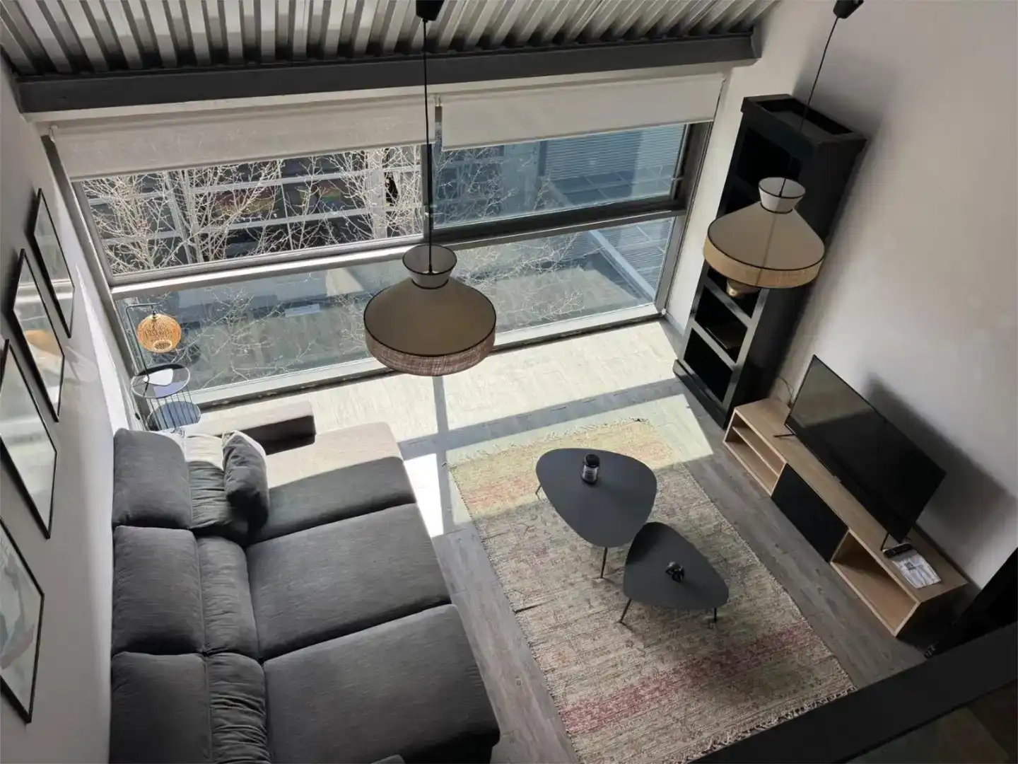 Sala de estar de Dúplex en venta en Alcalá de Henares con Aire acondicionado, Parquet y Amueblado