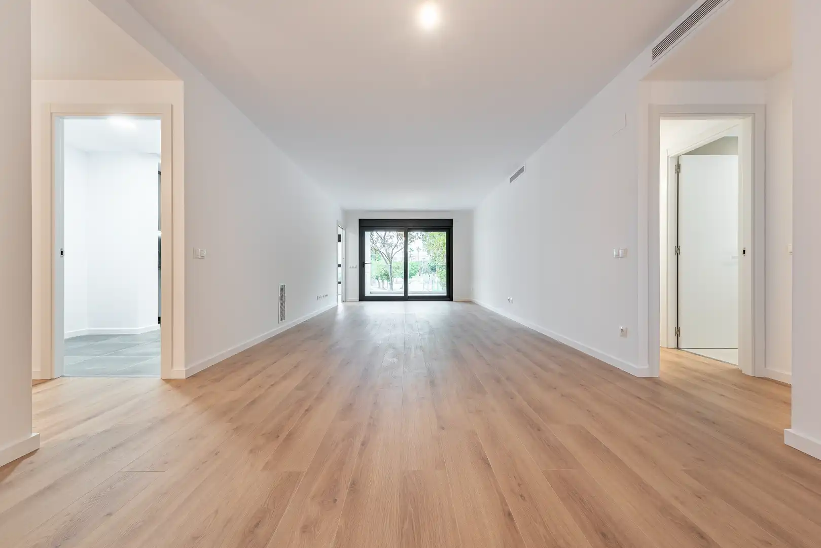 Piso en venta en Carrer de Jaume Abril, 69, Centre