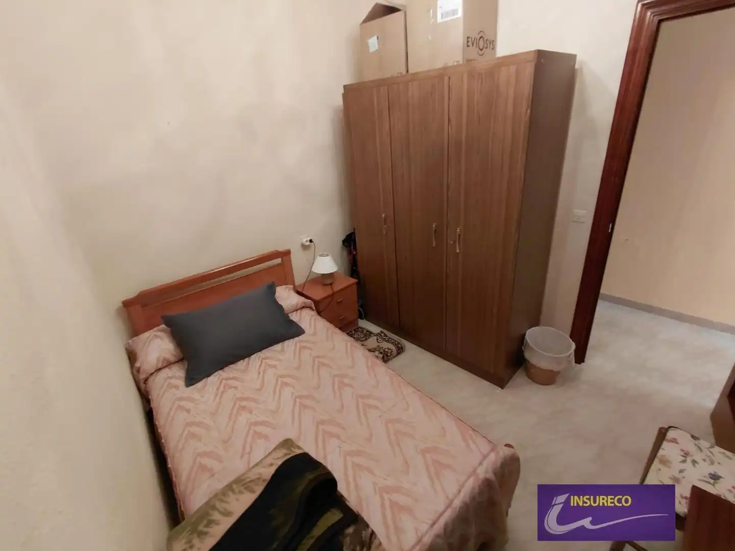 Habitación de Piso en venta en León Capital  con Calefacción, Parquet y Trastero