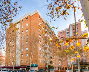 Vista exterior de Pis en venda en  Madrid Capital amb Aire condicionat, Calefacció i Parquet