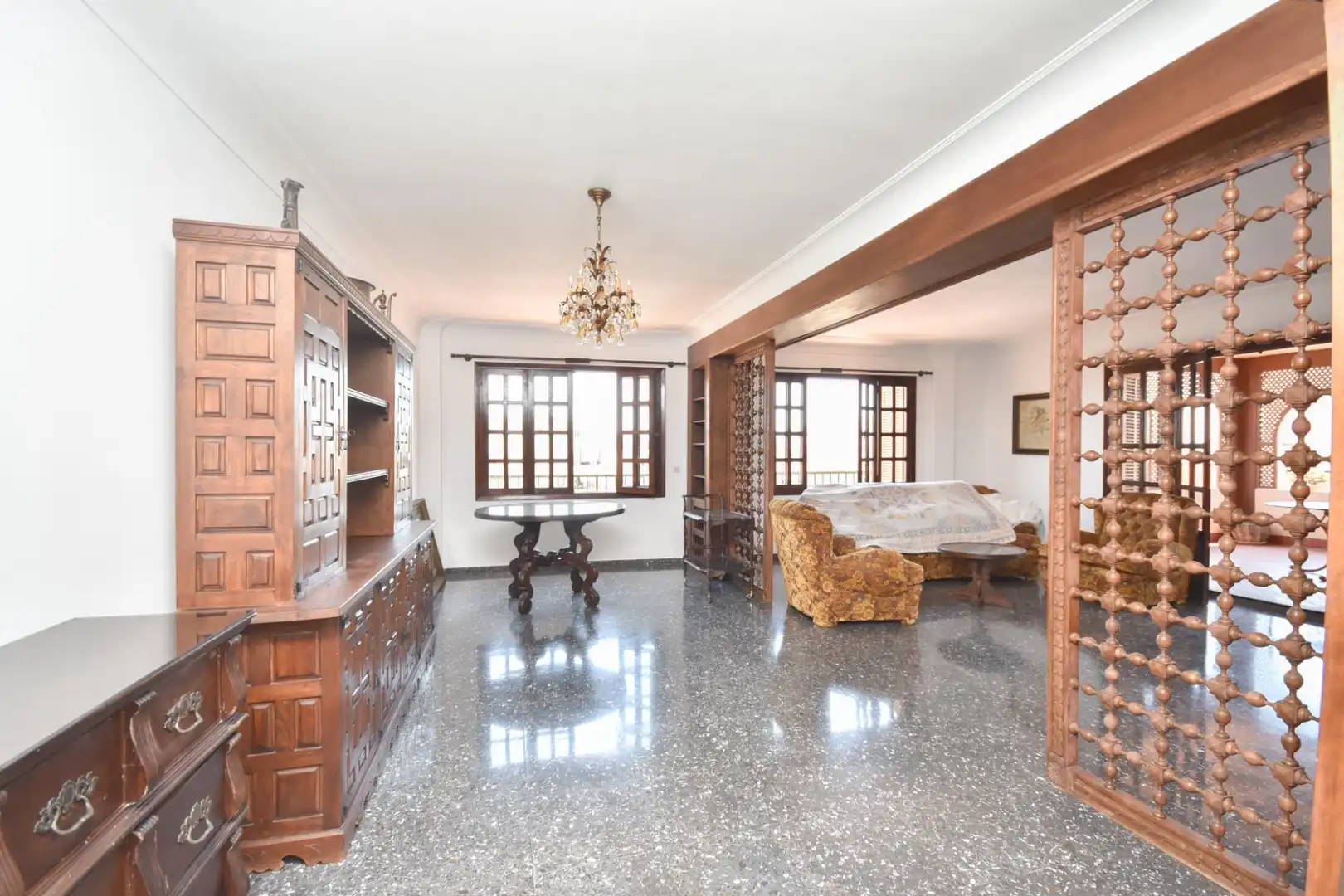 Piso en venta en  Palma de Mallorca con Terraza y Balcón