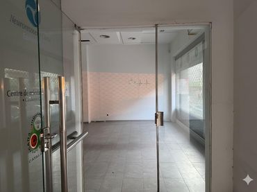 Local comercial de lloguer a Carretera de Vic