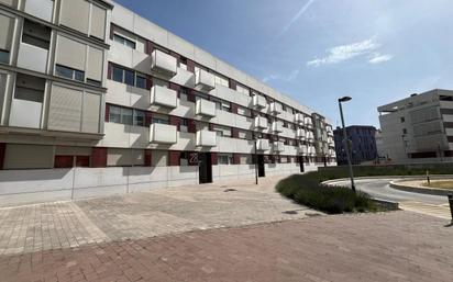 Vista exterior de Pis en venda en Burgos Capital amb Calefacció, Traster i Moblat