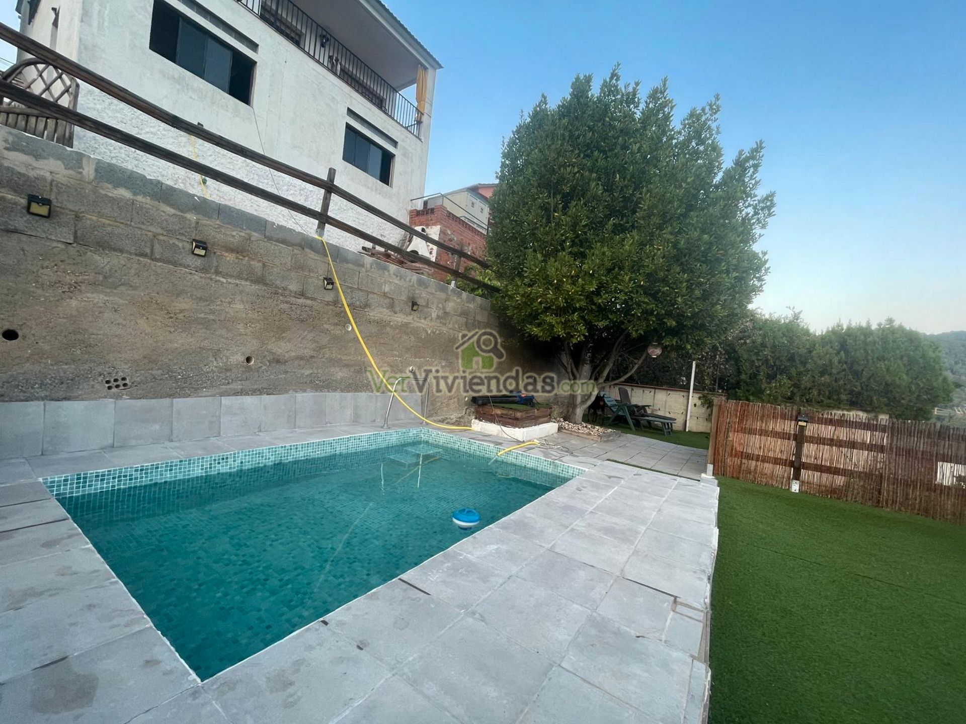 Piscina de Casa o chalet en venta en Cervelló con Calefacción, Jardín privado y Parquet