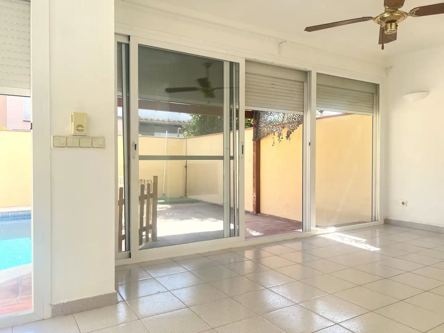 Casa adosada en venta en Sant Pere Pescador con Aire acondicionado, Calefacción y Terraza