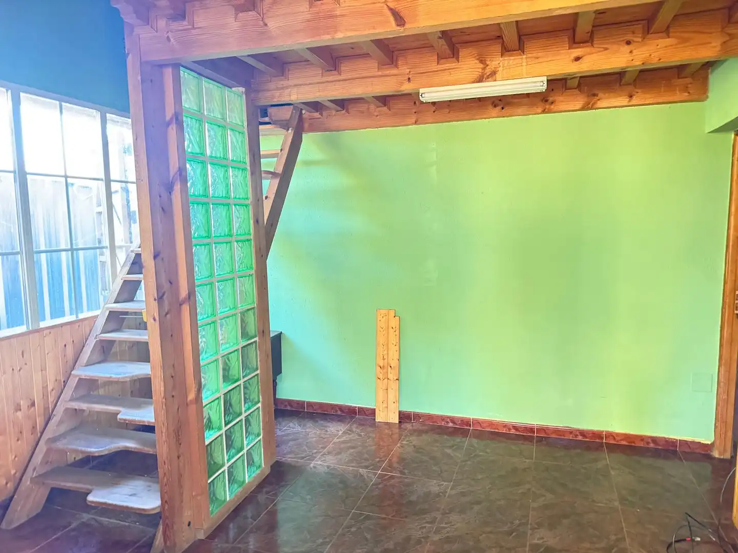 Houses for sale in Mansilla de las Mulas  with Heating, Private garden and Storage room