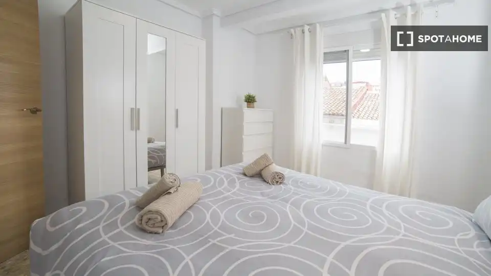 Habitación en El Cabanyal - El Canyamelar