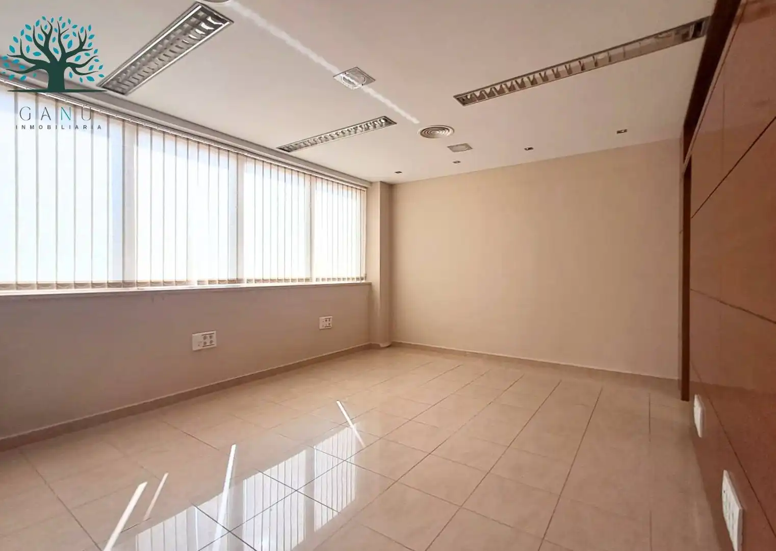 Büro zum Verkauf in Mazarrón