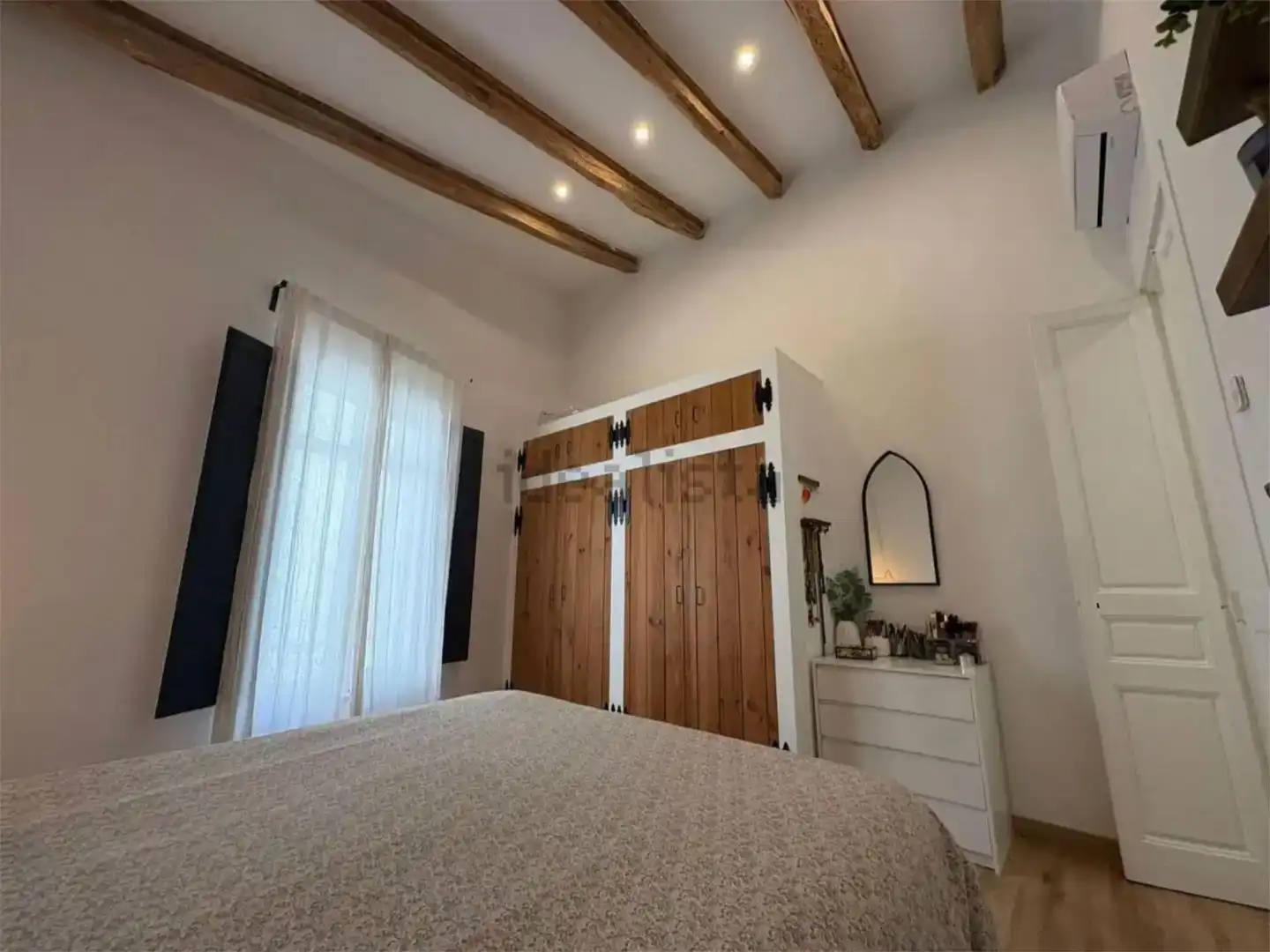 Dormitori de Finca rústica en venda en Molins de Rei amb Aire condicionat i Balcó