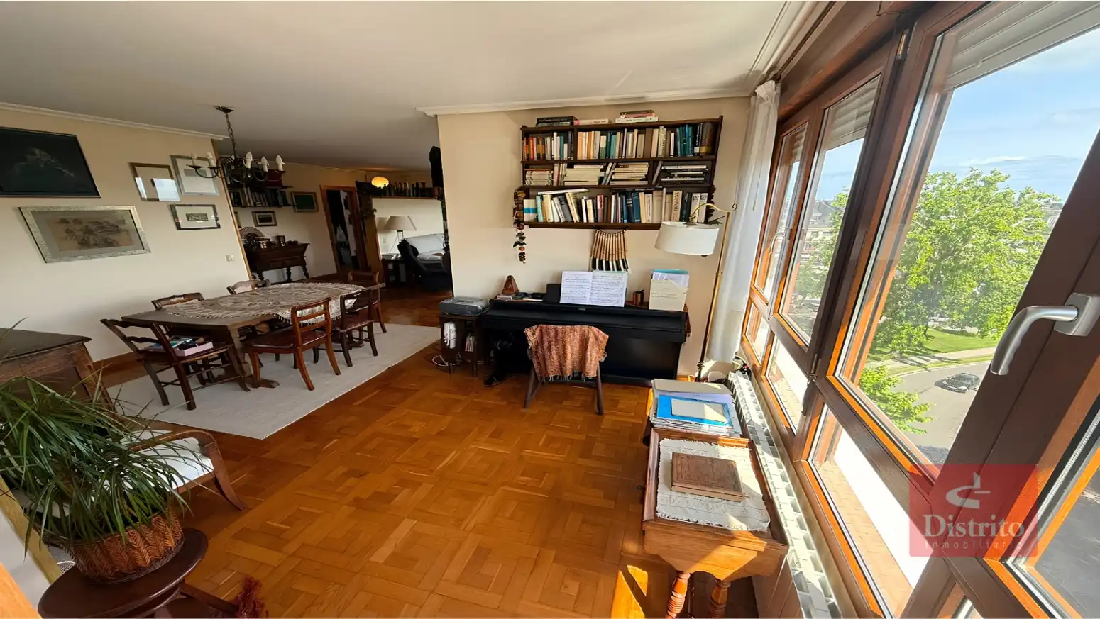Living room of Flat for sale in Santander  with Heating and Storage room