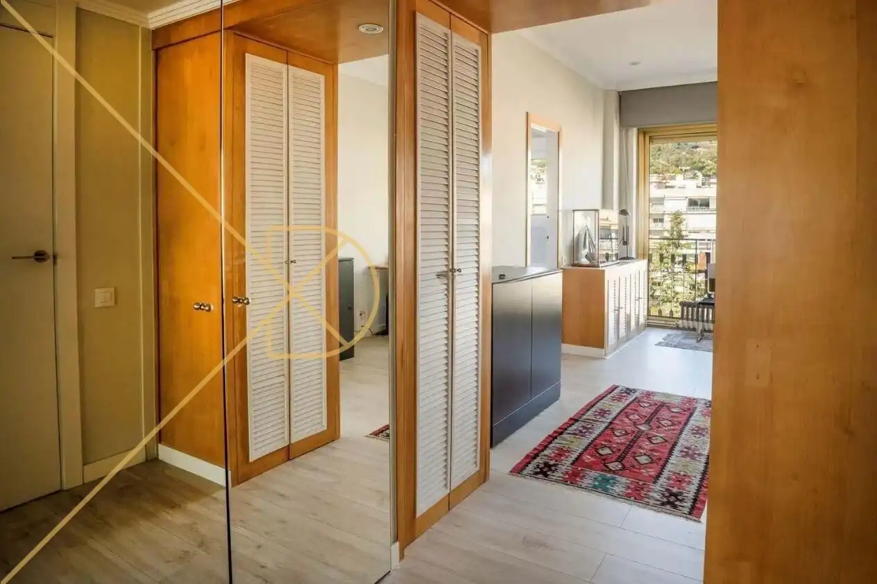 Wohnung zum Verkauf in Barcelona mit Parkett
