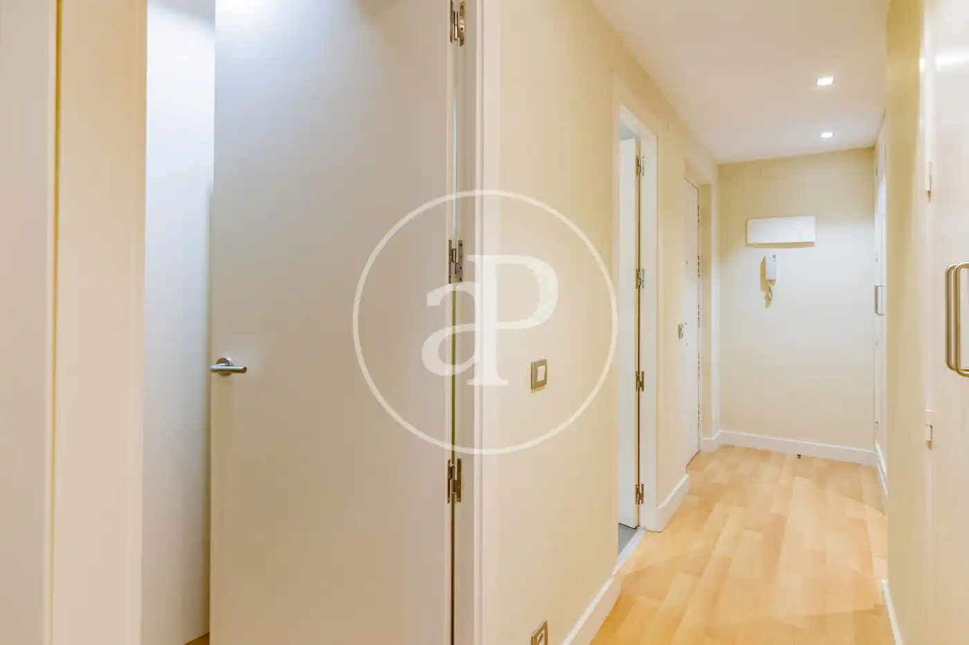 Wohnung zur Miete in Madrid mit Klimaanlage, Heizung und Möbliert