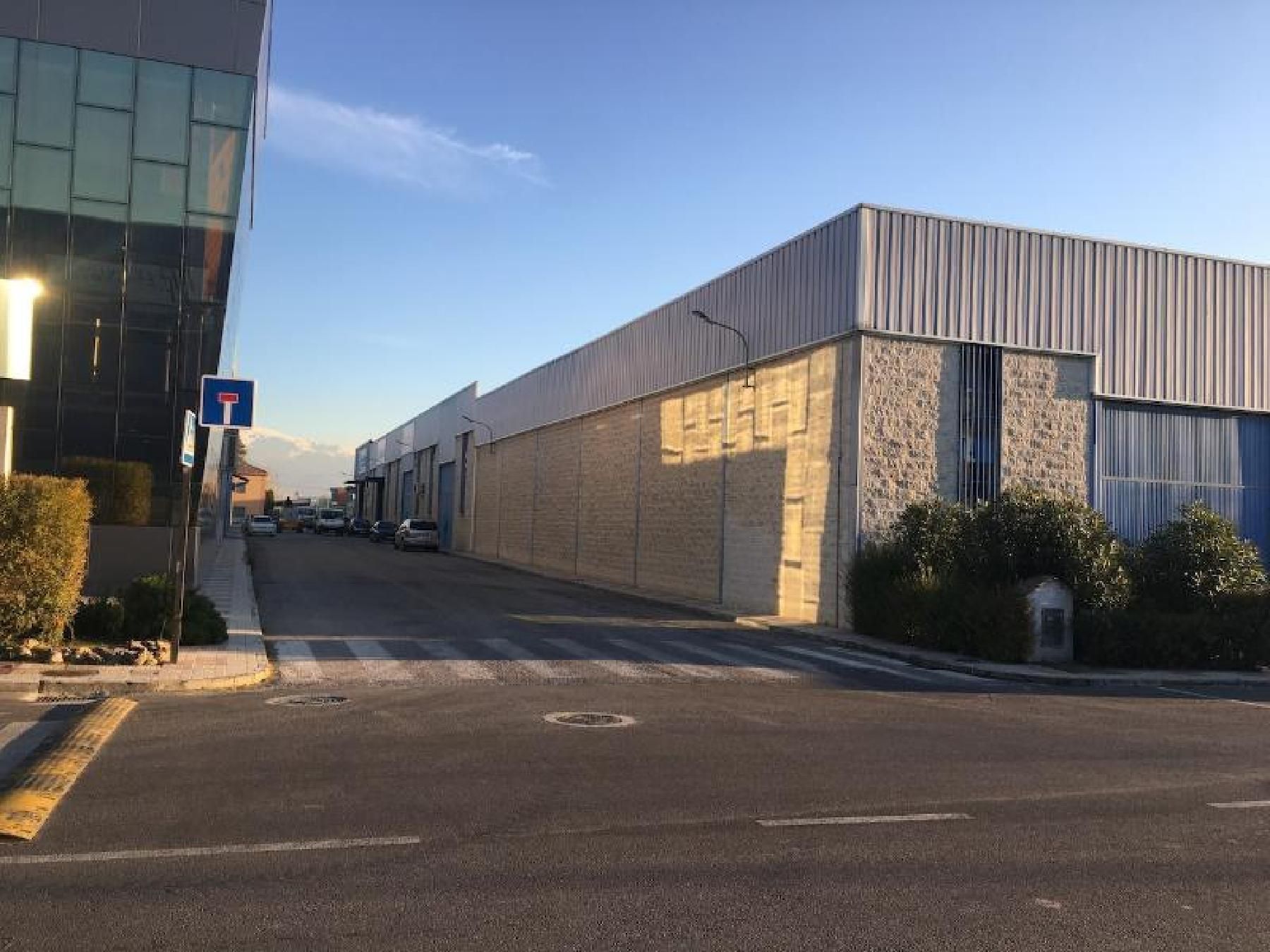 Nau industrial en venda a Maracena