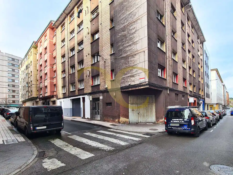 Flat for sale in Calle Orellana, La Calzada