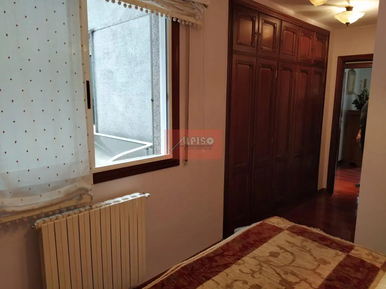 Bedroom of Flat for rent in Ourense Capital   with Heating, Parquet flooring and Furnished