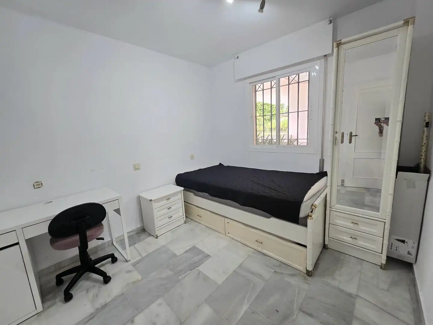 Schlafzimmer von Wohnung zum Verkauf in Torremolinos mit Terrasse, Möbliert und Gemeinschaftspool