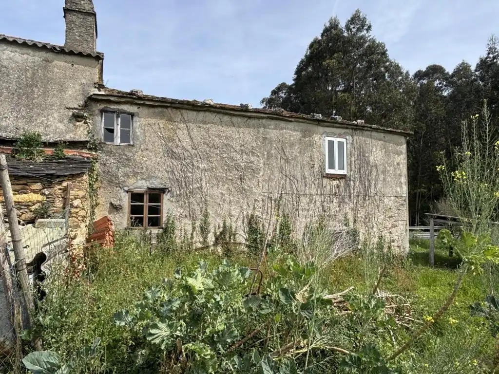 Vista exterior de Casa o xalet en venda en Ortigueira amb Jardí privat i Balcó