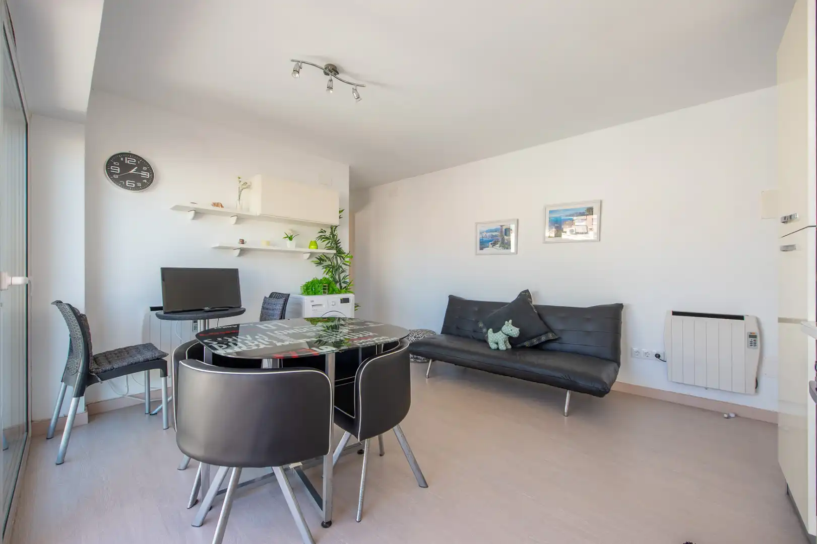 Living room of Flat for sale in Sant Feliu de Guíxols  with Heating, Furnished and Oven