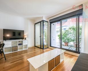 Sala d'estar de Estudi de lloguer en  Madrid Capital amb Aire condicionat, Calefacció i Parquet