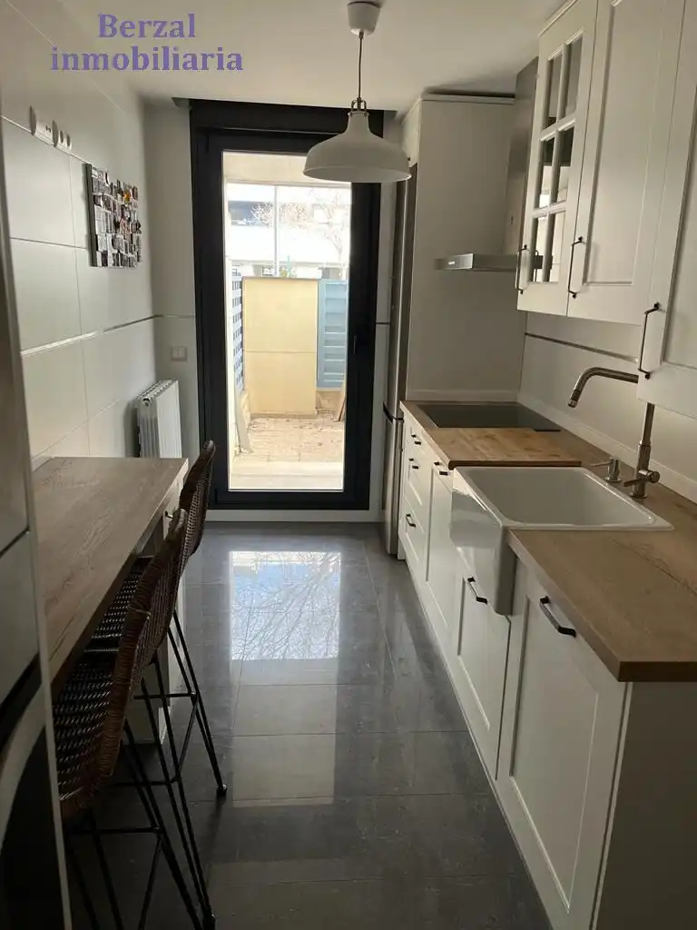 Kitchen of Ground floor for sale in  Logroño  with Heating, Private garden and Storage room