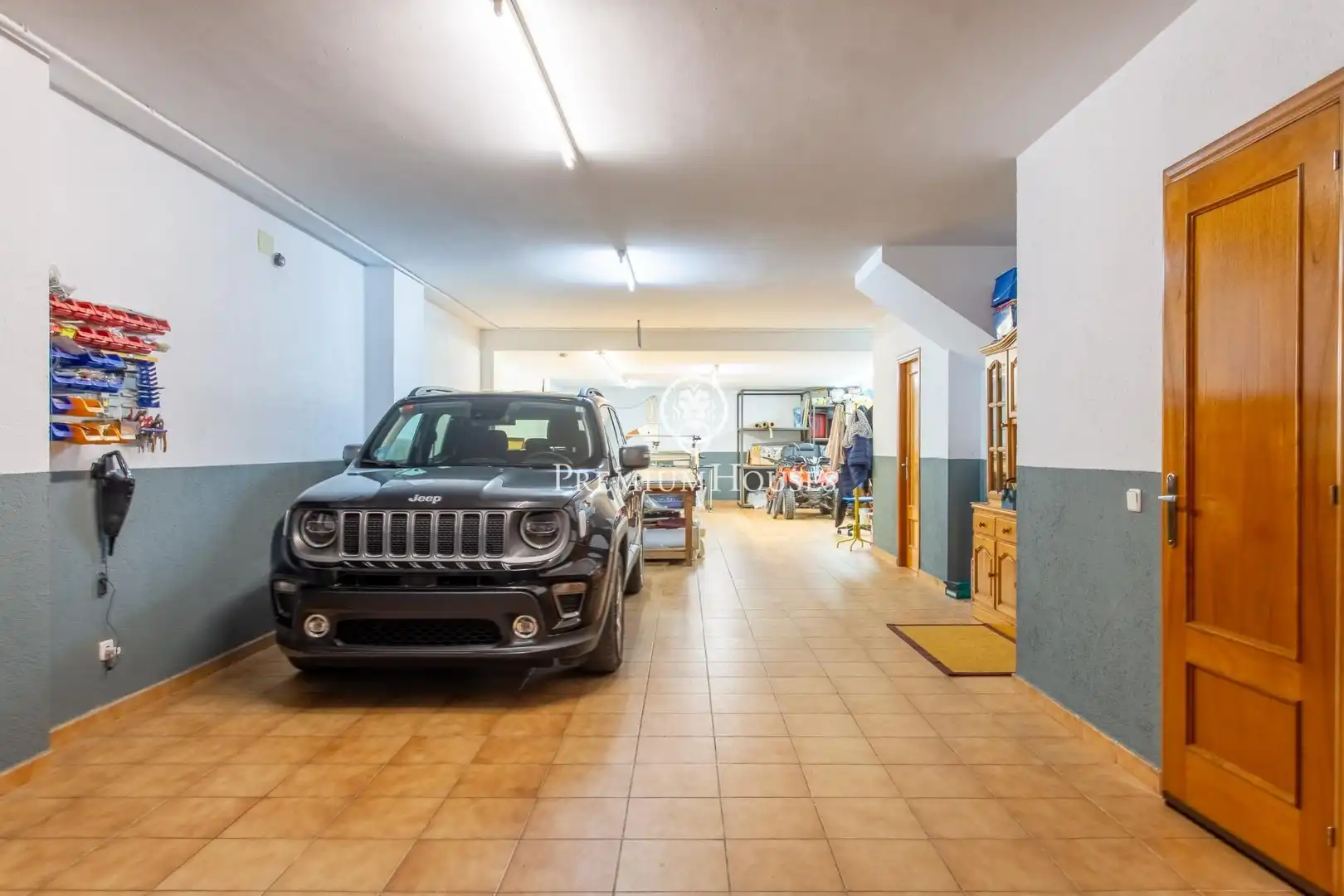 Parking de Casa adosada en venta en Argentona con Calefacción y Terraza