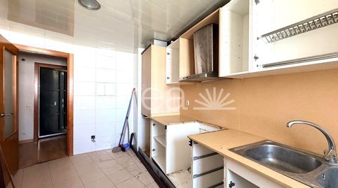 Foto 5 de Pis en venda a Marià Ribas I Bertran de, Via Europa - Parc Central, Mataró