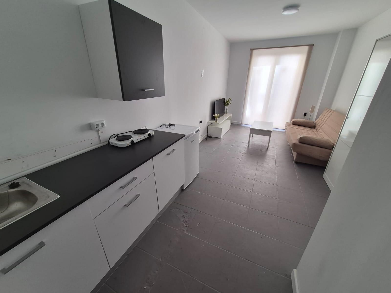 Cuina de Estudi de lloguer en Cartagena amb Moblat