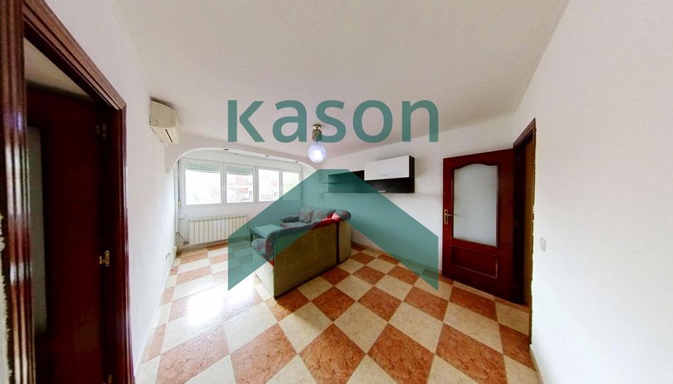 Photo 1 of Flat for sale in Vinateros, Madrid