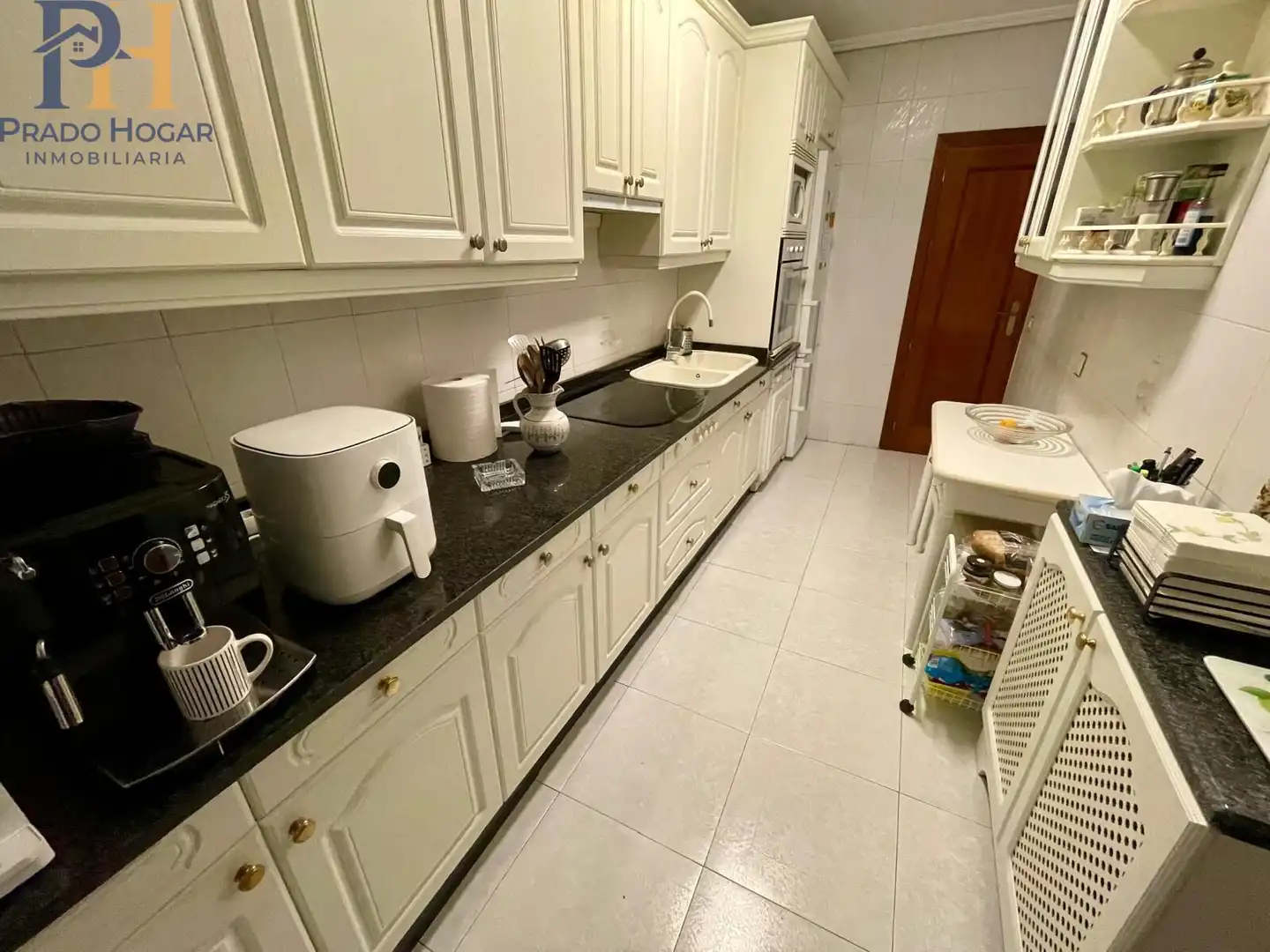 Kitchen of Flat for sale in Talavera de la Reina  with Air Conditioner, Heating and Terrace