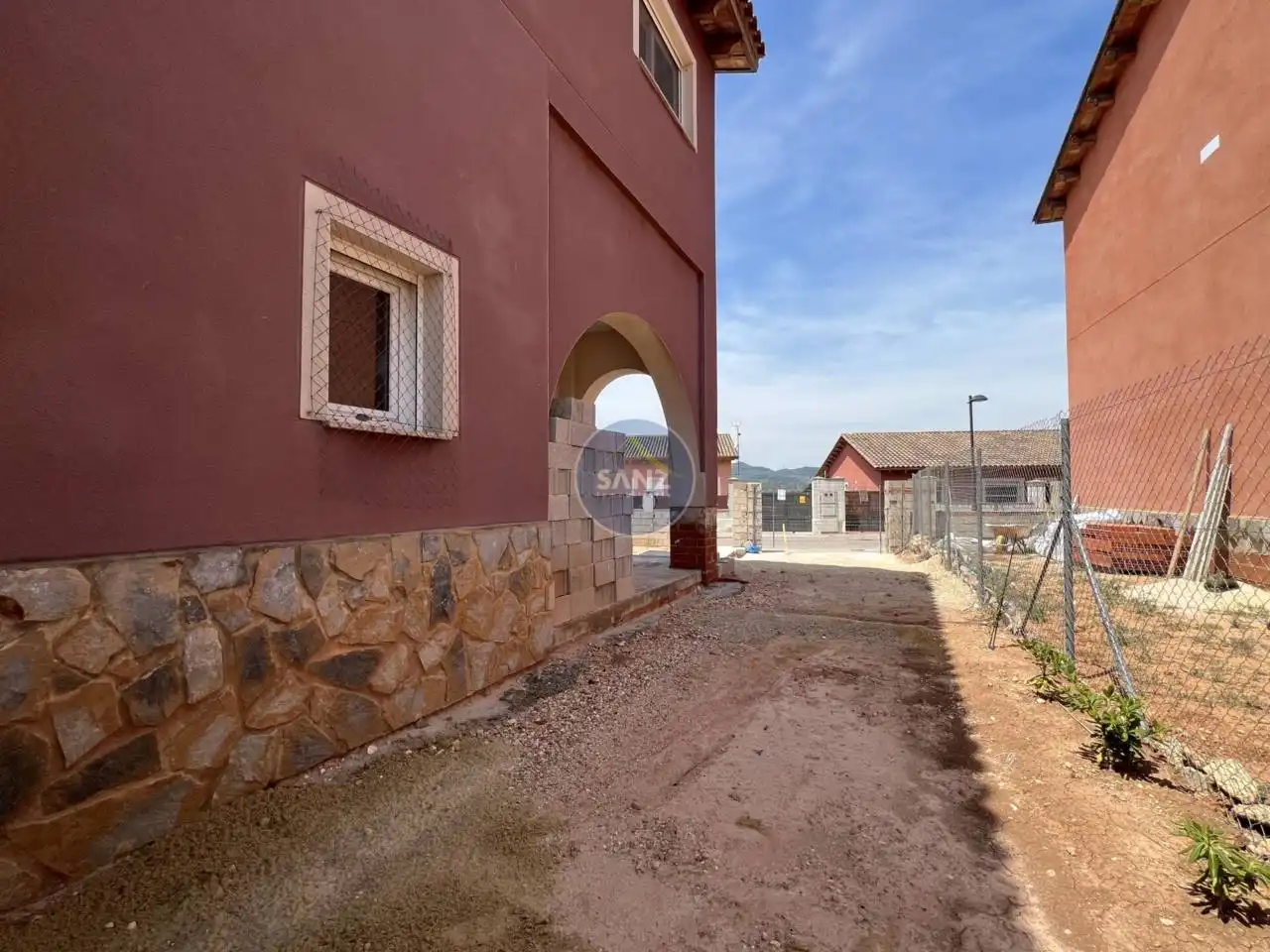 Vista exterior de Casa o chalet en venta en L'Énova con Aire acondicionado, Jardín privado y Terraza
