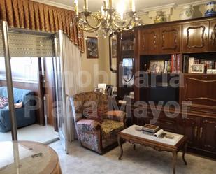 Living room of Flat for sale in Salamanca Capital  with Heating, Terrace and Furnished