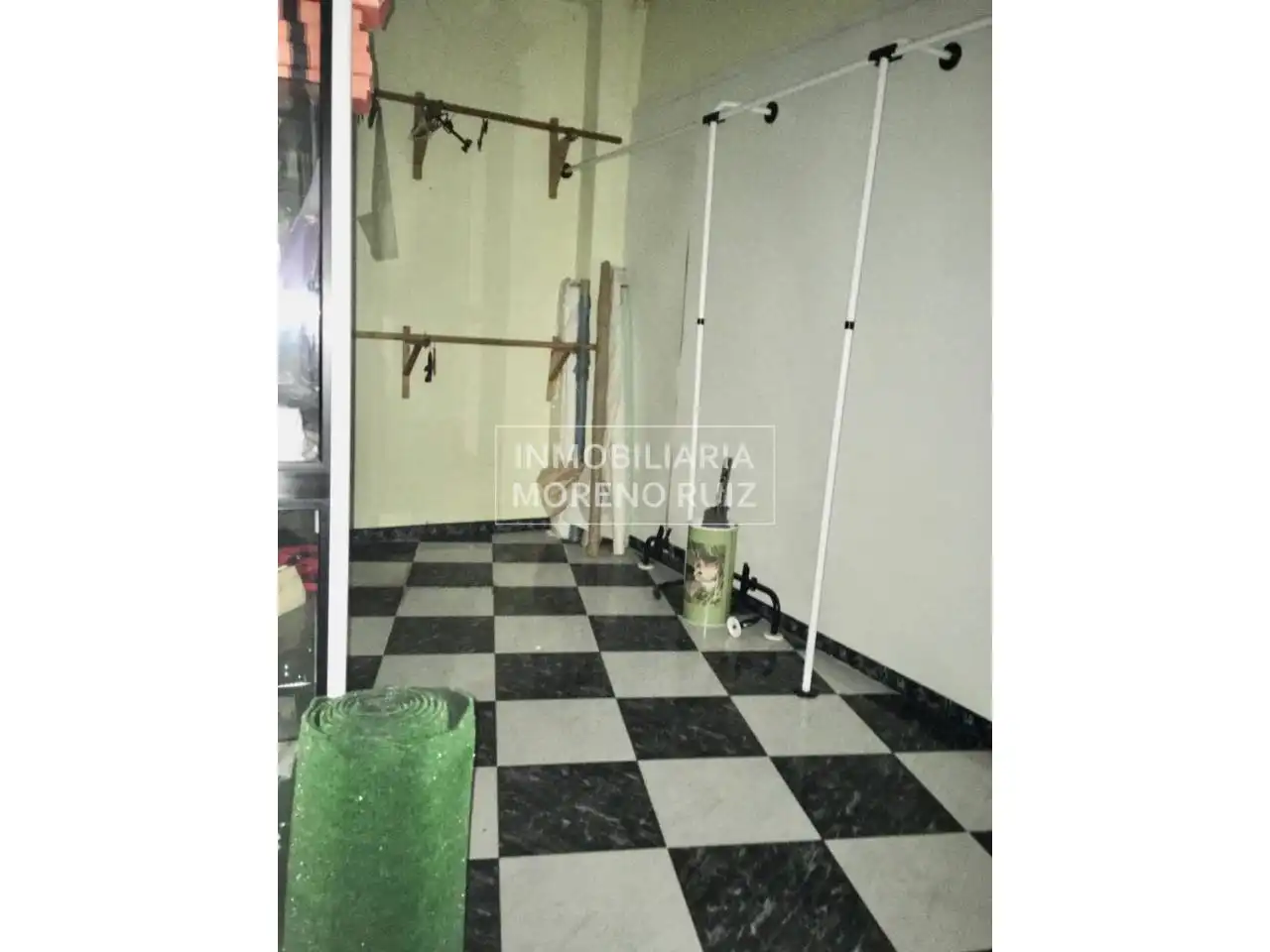 Local comercial en venda a Baena, imagen 3
