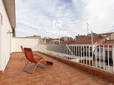 Àtic amb ascensor en venda a Nord-oest