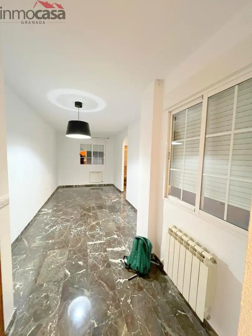 Piso de alquiler en Armilla con Calefacción, Trastero y Balcón