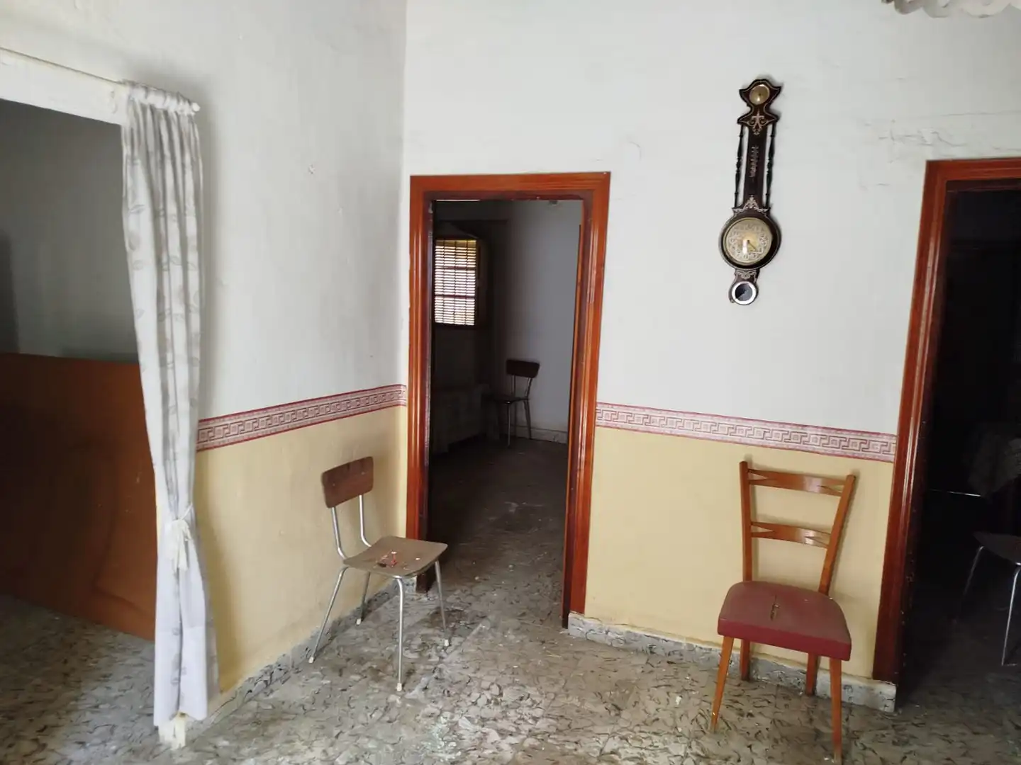 Houses for sale in Benamocarra  with Furnished